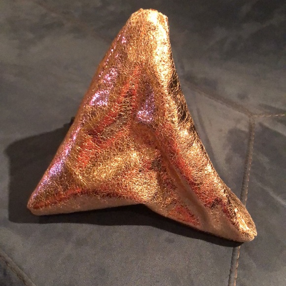 COPY - ❤️5/$15 Kendall & Kylie makeup bag - Picture 2 of 5